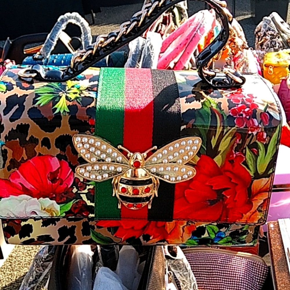 Cross body purse